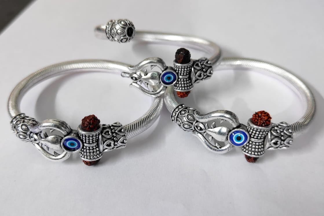 5 Mukhi Rudraksha Trishul Damroo Design Silver Plated Shiva three eye Oxidised Kada - Image 2